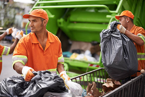 Best Yard Waste Removal  in Middlebush, NJ